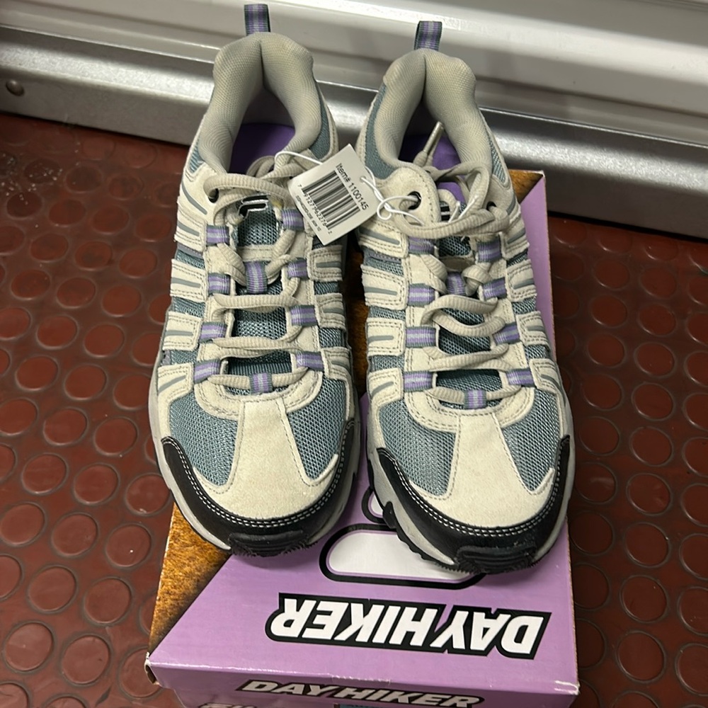 Fila Dayhiker Women size 10